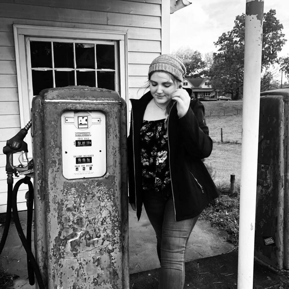 Meet your Posher, Kacie